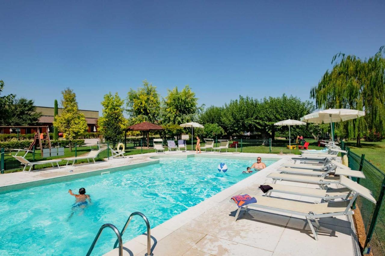 Agriturismo Il Melograno فيلافرانكا دي فيرونا المظهر الخارجي الصورة